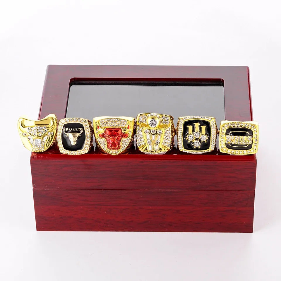 Chicago Bulls Championship Ring Set