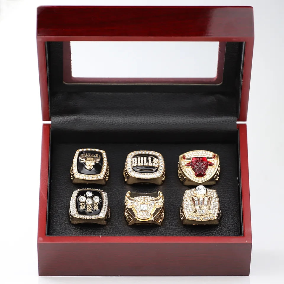 Chicago Bulls Championship Ring Set