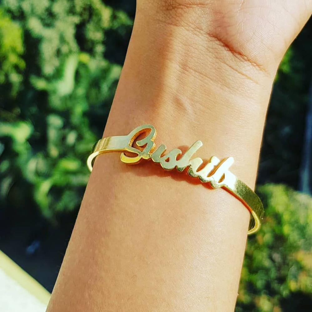 Customize This Gold Bangle Bracelets