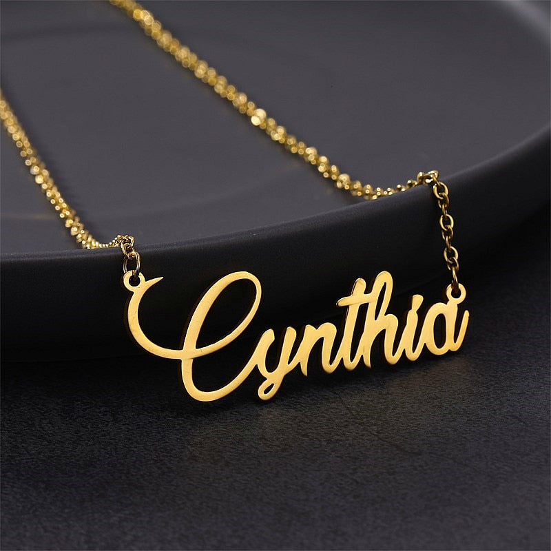 Customize This Personalized Necklaces & Pendant